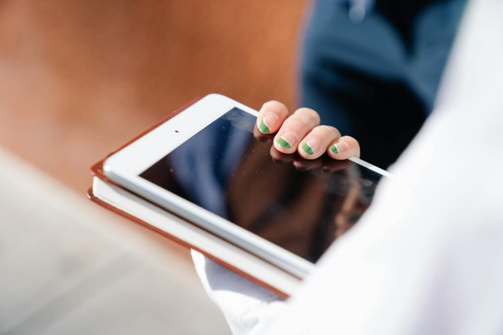 Your Digital Channels Aren't Talking: Why a Disconnected Strategy is Costing You Leads (and How to Unify It)