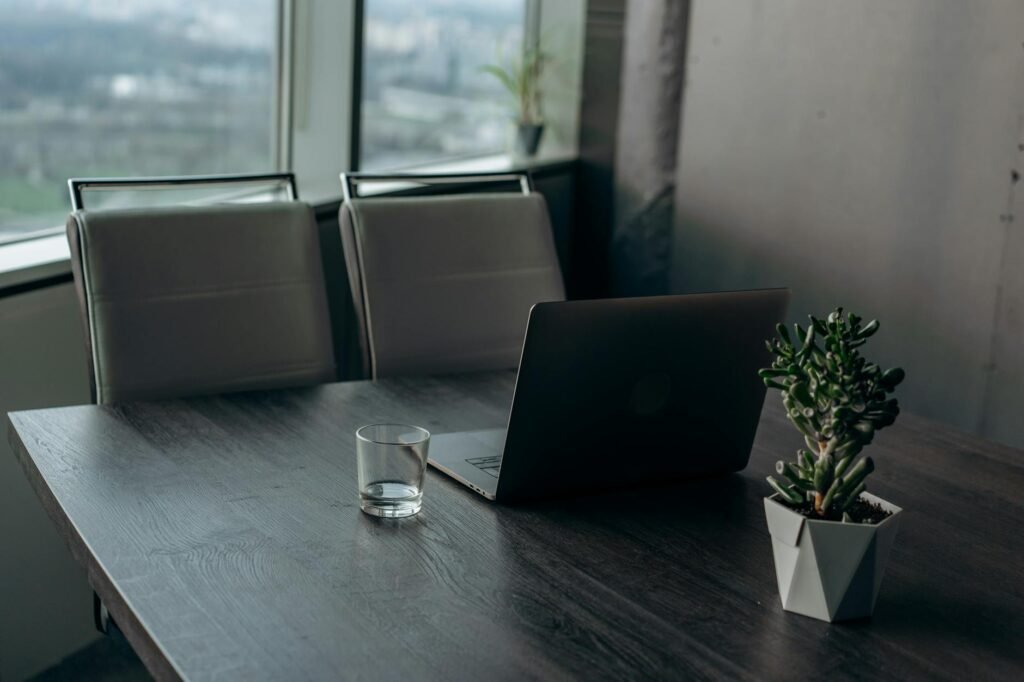 Your Website: The Sales Assistant That Qualifies Leads and Builds Trust