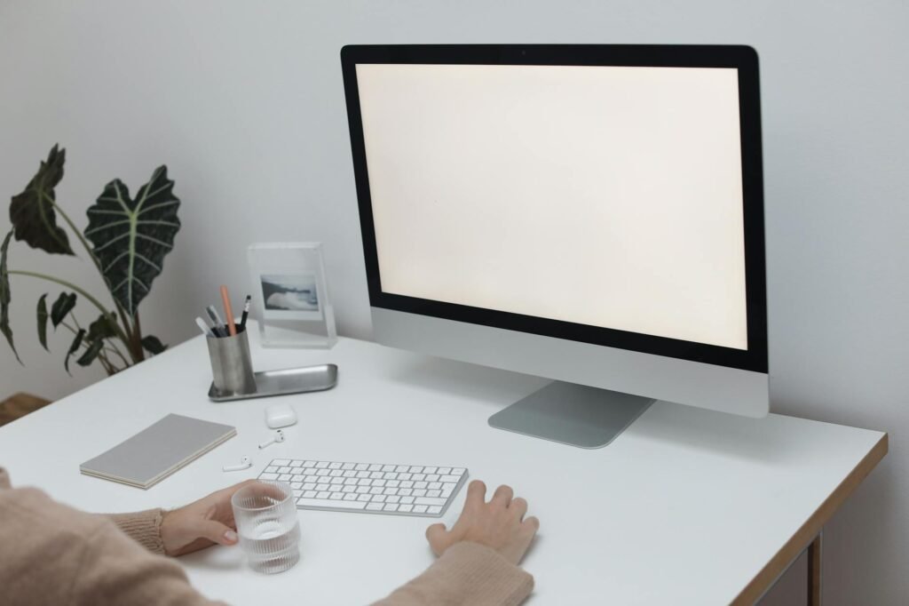 Your Website’s Visitor Path is Broken: Guide Prospects from Discovery to Decision with a Smarter Flow